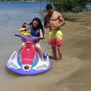 Meet your Posher, Jason